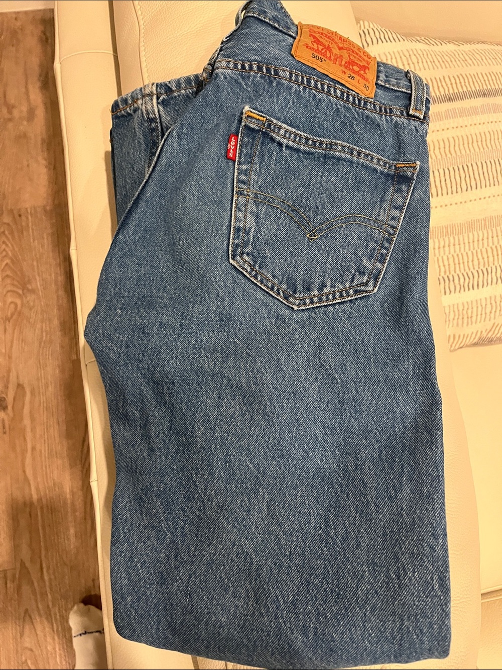 Levi's 505 Men's Classic Blue Denim Jeans